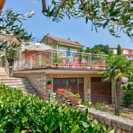 Fuer 4 Personen Ca 41 Qm In Crikvenica, Kvarner Bucht Und Umgebung アパート ツリクヴェニツァ